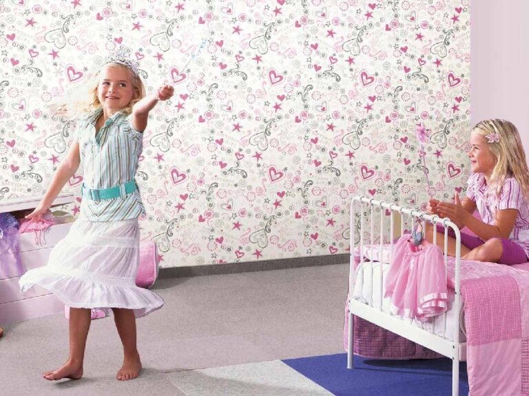 Little Girl's Dream